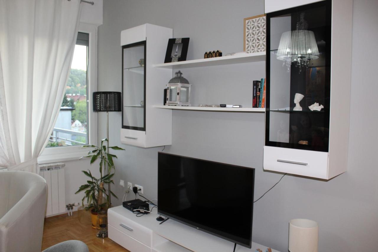 Apartman Diva Тузла Екстериор снимка