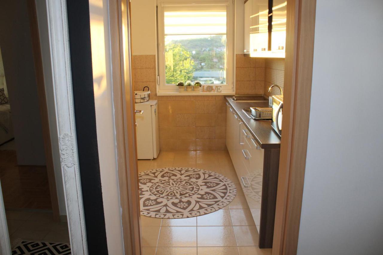 Apartman Diva Тузла Екстериор снимка