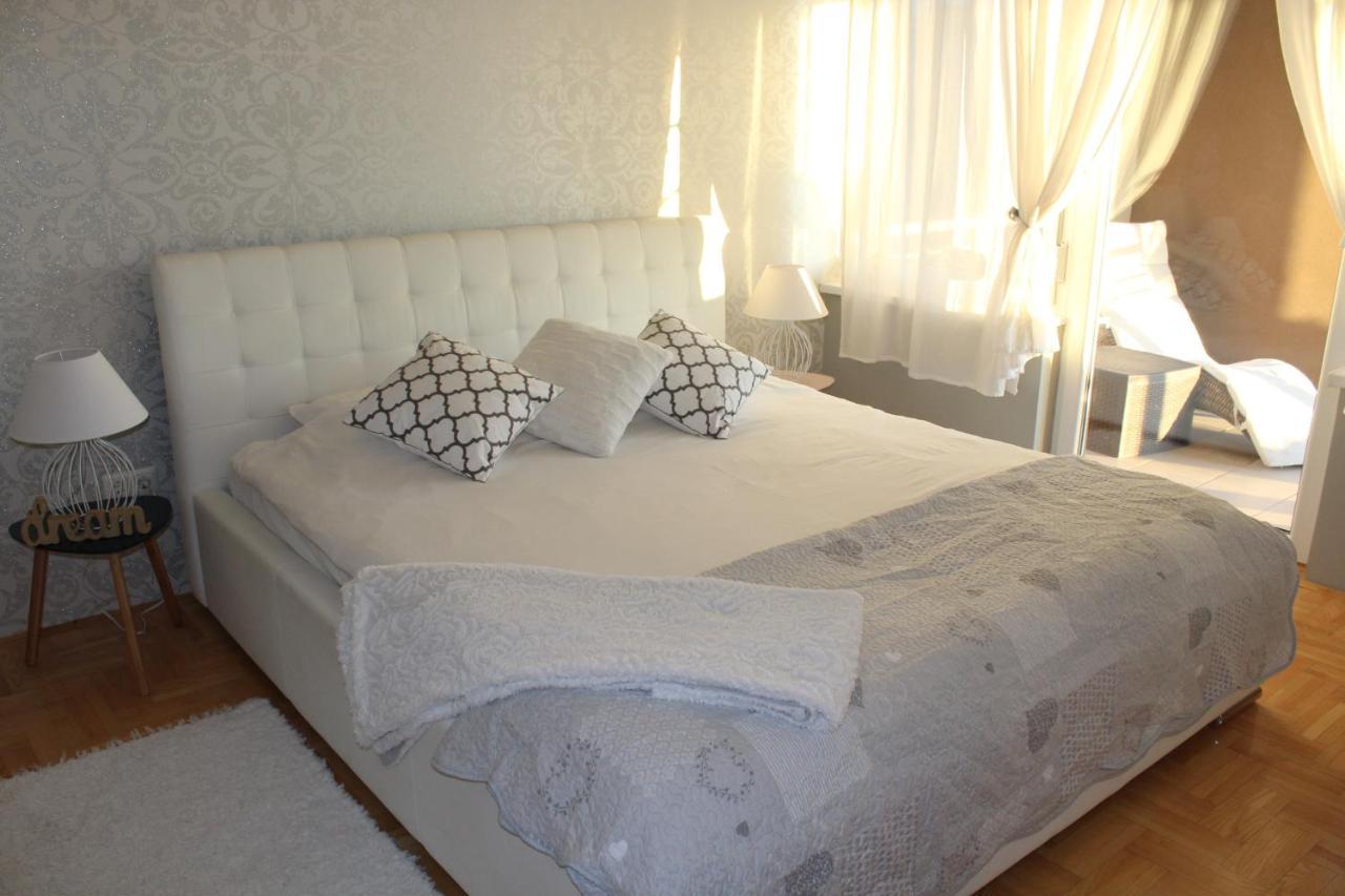 Apartman Diva Тузла Екстериор снимка