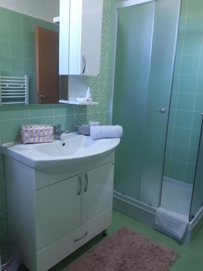 Apartman Diva Тузла Екстериор снимка